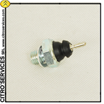 2CV, Dyane Engine oil pressure switch