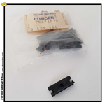 Clip for CX internal sealing strip