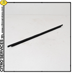 DS/ID Front door internal sealing strip for glass (HQ)